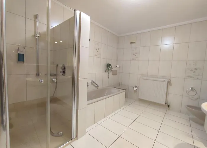 Tempel-inn Klosterstrasse 아파트 *